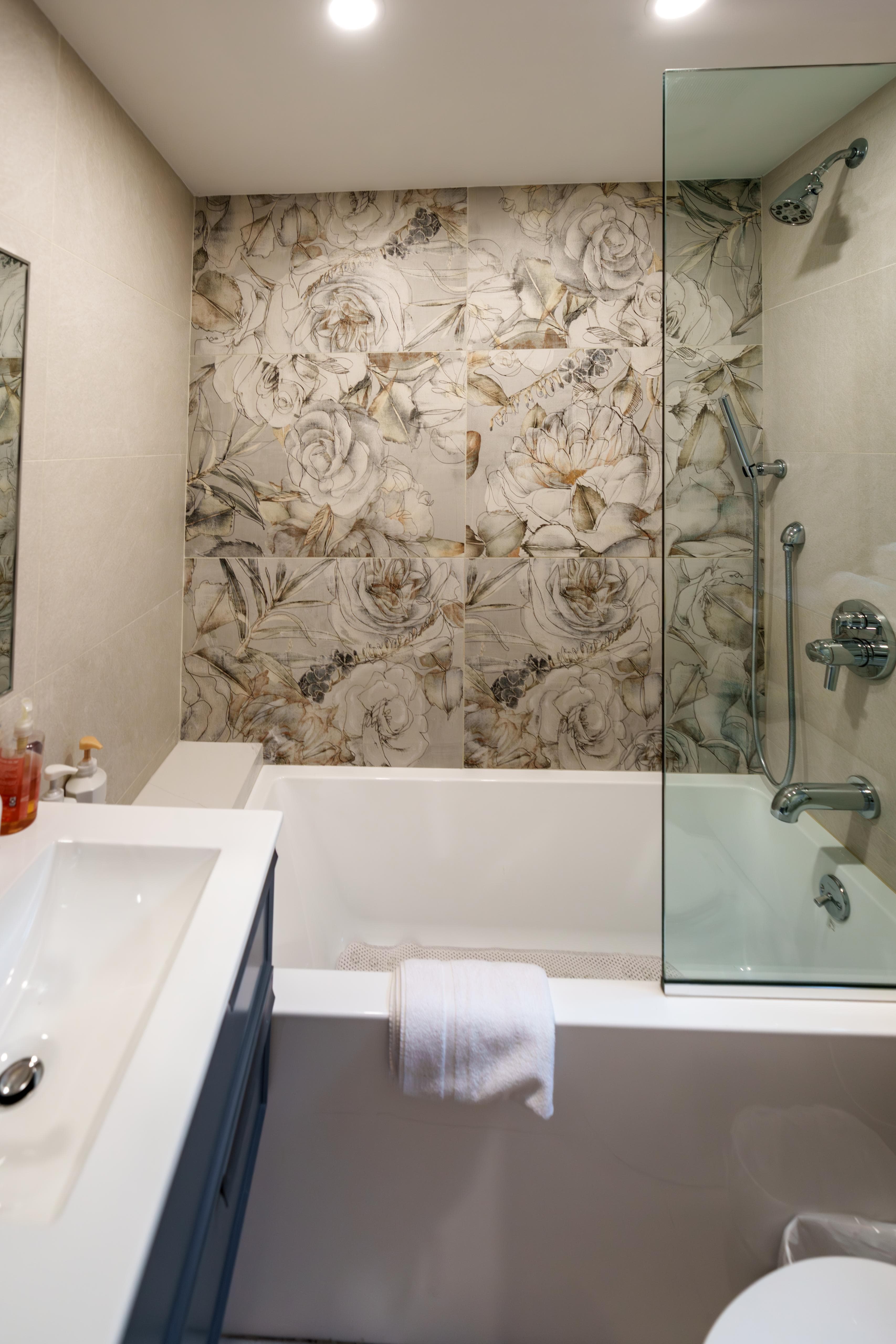 <em>Serene Suite,</em><br></br>steps from 770.